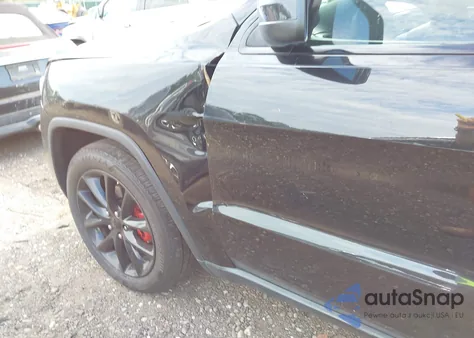 2015 Jeep Grand Cherokee Laredo z USA, uszkodzony, nr VIN 1C4RJFAG5FC939851